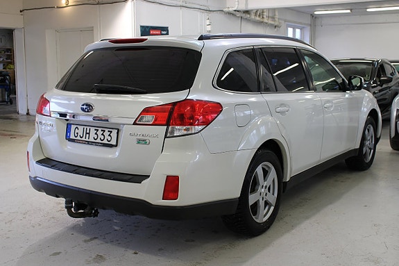 Subaru Outback 14 of 14