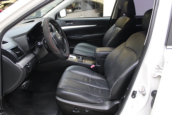 Subaru Outback 6 of 10
