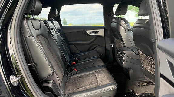 Audi Q7 12 of 28