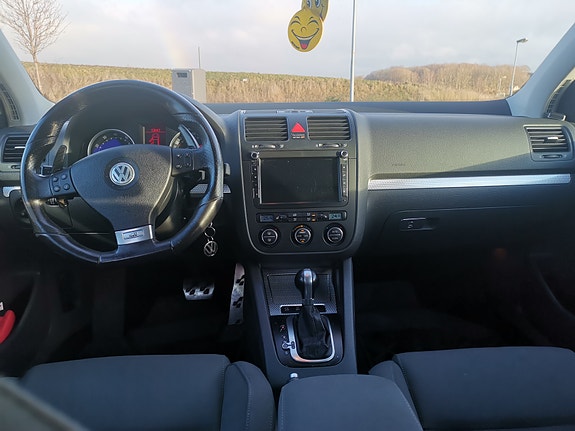 Volkswagen Golf-Serie 4 of 5
