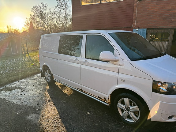 Volkswagen Transporter 2 of 2