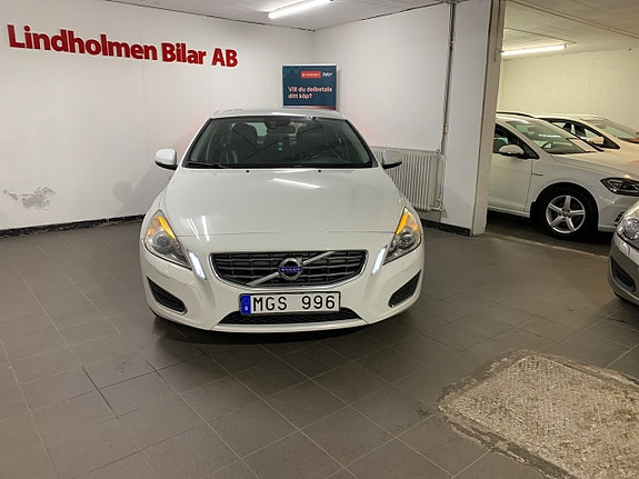 Volvo S60 26 of 26