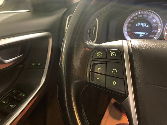 Volvo S60 14 of 26