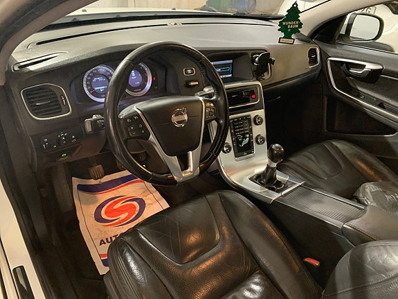 Volvo S60 7 of 26