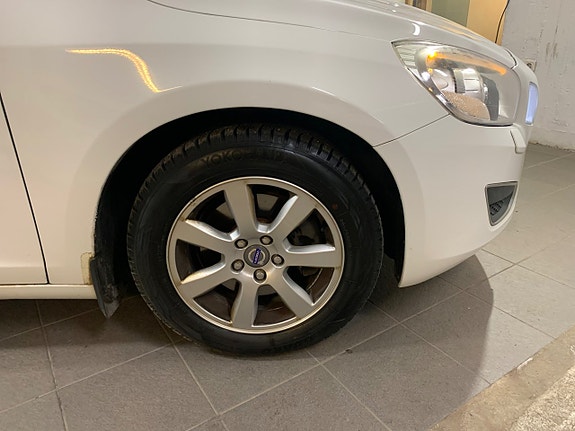 Volvo S60 21 of 26