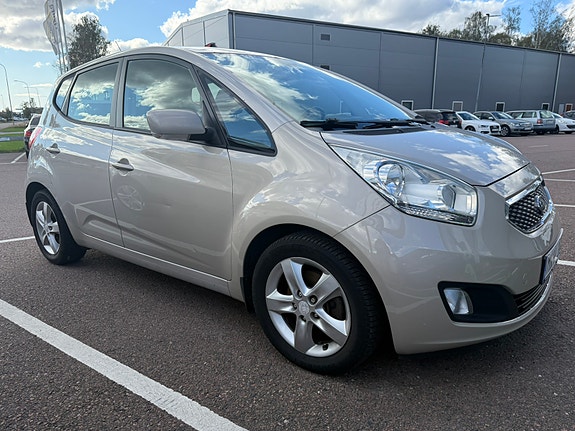 Kia Venga 3 of 7