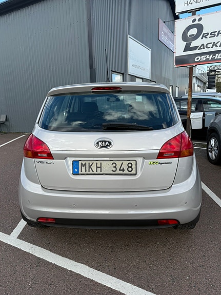 Kia Venga 5 of 7