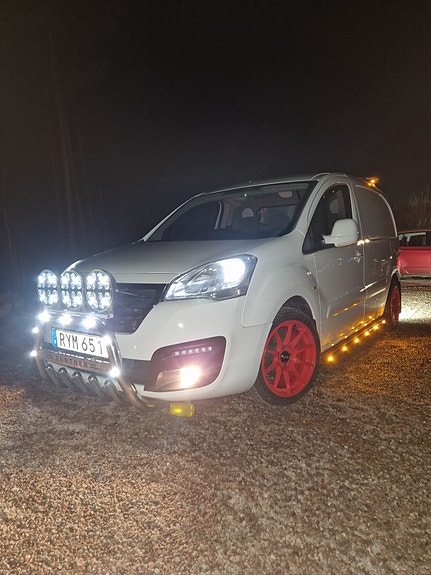 Peugeot Partner 7 of 14