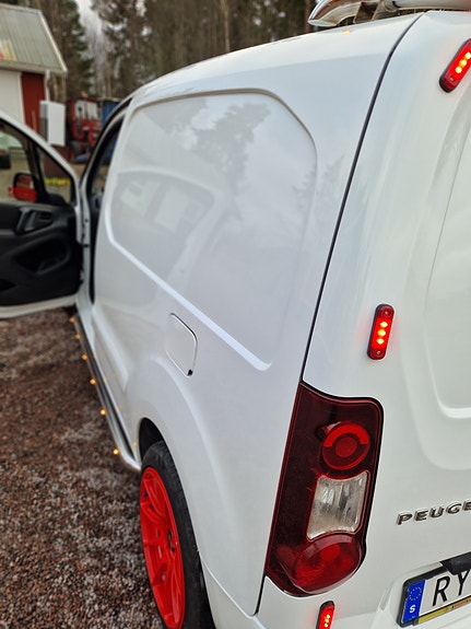 Peugeot Partner 14 of 14