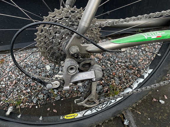 Product image 9 of 10