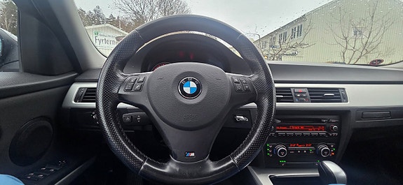 BMW 320 13 of 27