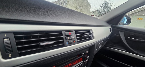 BMW 320 19 of 27