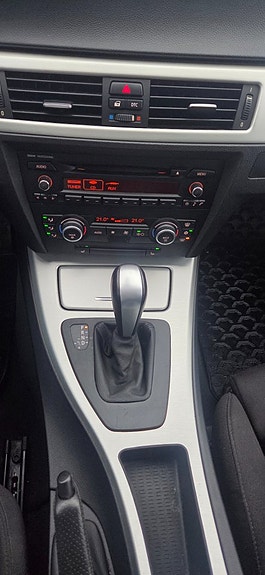BMW 320 15 of 27