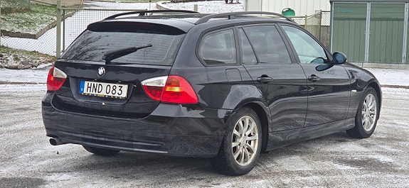 BMW 320 8 of 27