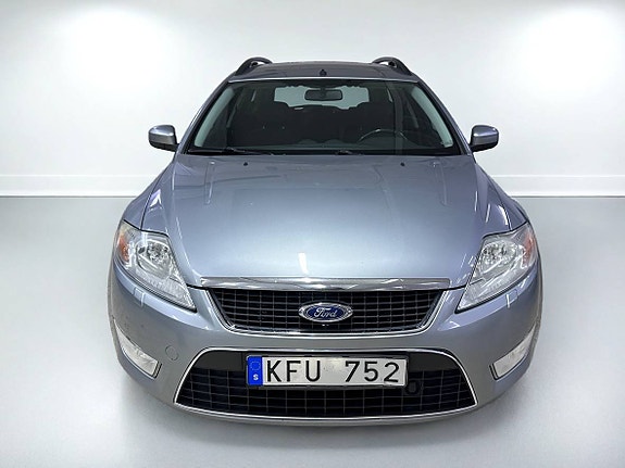 Ford Mondeo 2 of 10