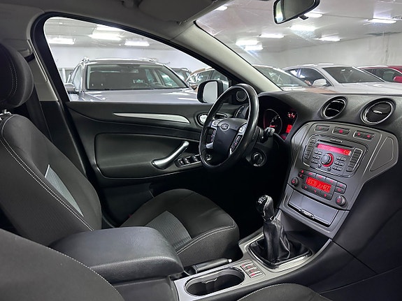 Ford Mondeo 9 of 10