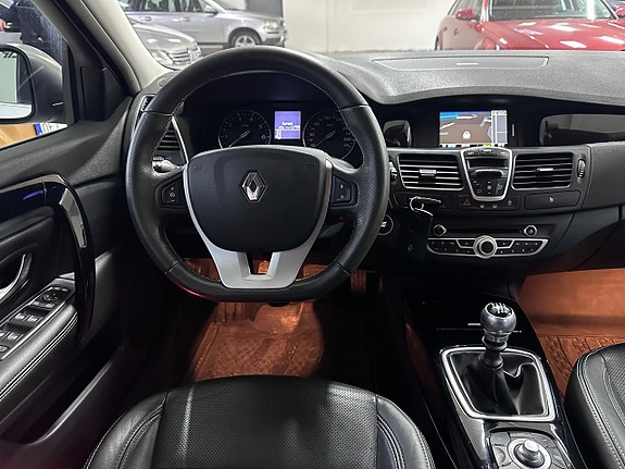 Renault Laguna 12 of 18
