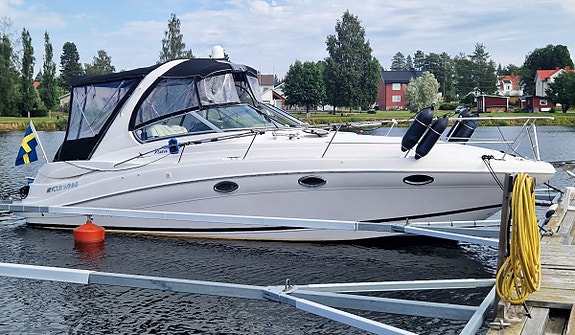 Four Winns 318 Vista 2007 2x Merc 350 MAG MPI sötvattenkyln.