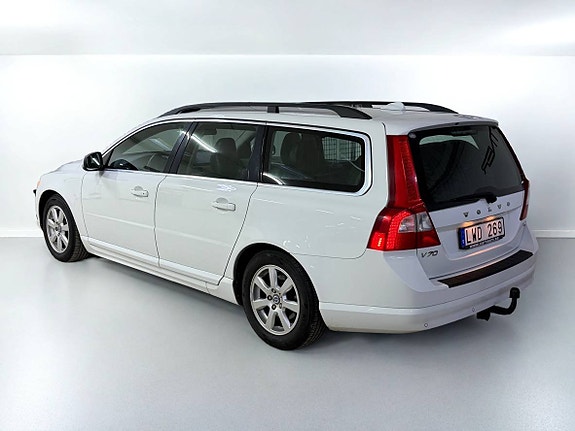 Volvo V70 5 of 14