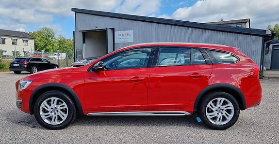 Volvo V60 Cross Country 5 of 5