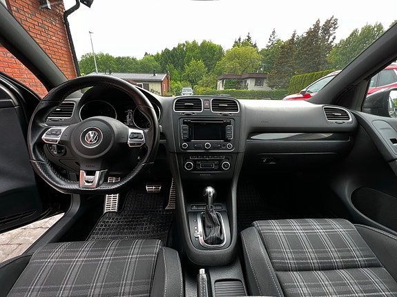 Volkswagen Golf VI 4 of 7