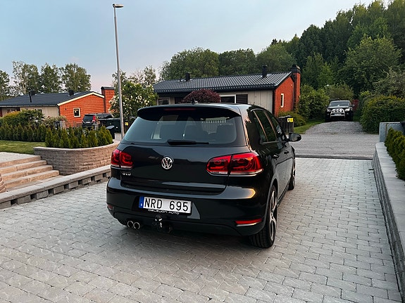 Volkswagen Golf VI 7 of 7