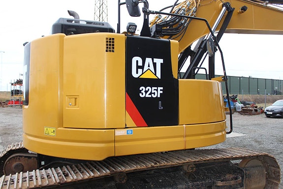 Bandgrävare CAT 325 FLCR Rototilt Centralsmörj. Dieselvärmar 10 of 12