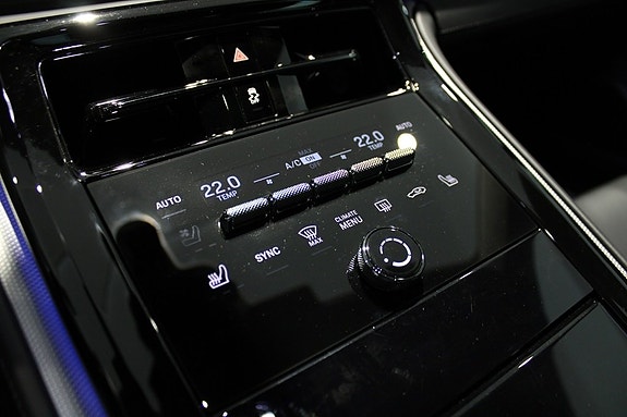 Porsche Panamera 4 18 of 23