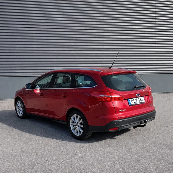 Ford Focus 3 of 5