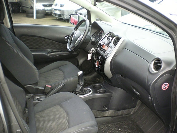 Nissan Note 7 of 11