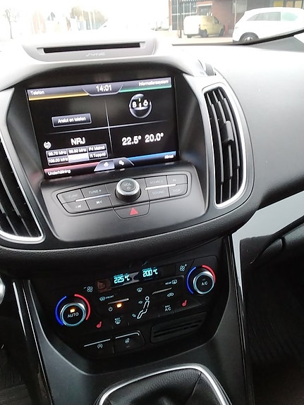 Ford C-Max 8 of 11