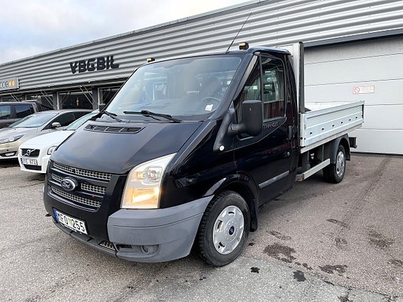 Ford Transit 2 of 5