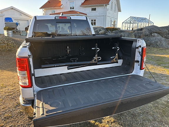 RAM 1500 8 of 12