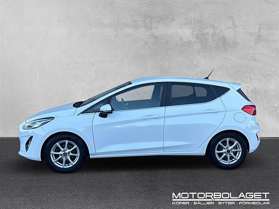Ford Fiesta 3 of 5