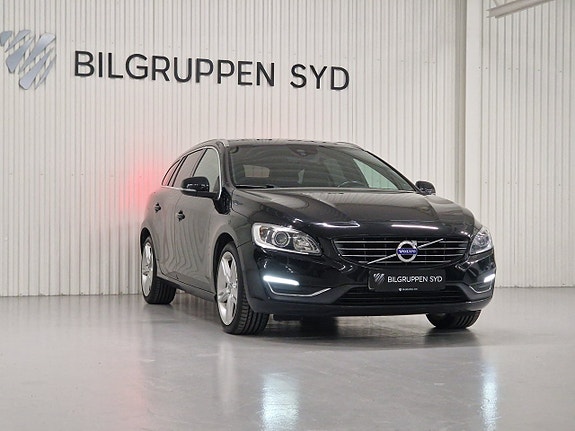 Volvo V60 4 of 23