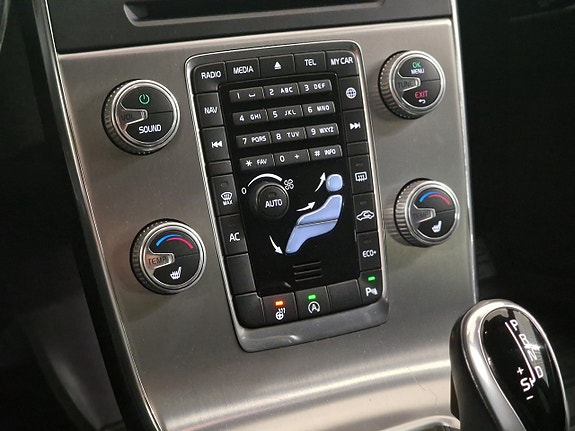 Volvo V60 15 of 23