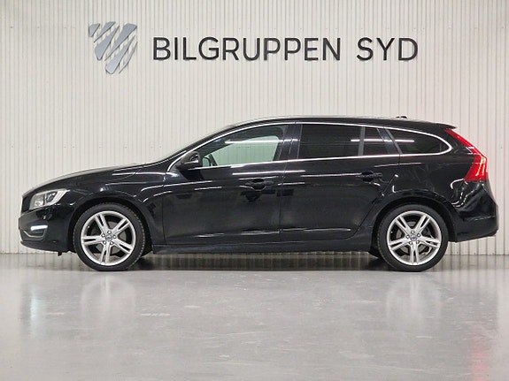 Volvo V60 5 of 23