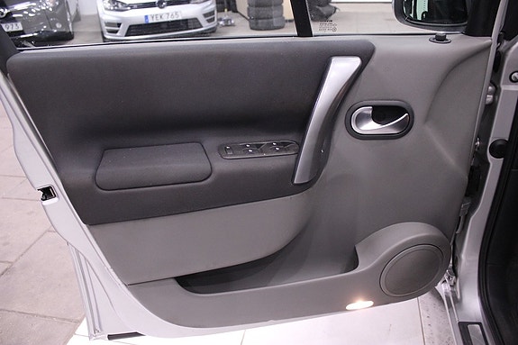 Renault Grand Scenic I 7 of 22