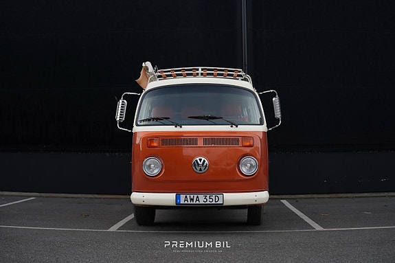 Volkswagen 1600 4 of 14