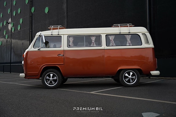 Volkswagen 1600 3 of 14