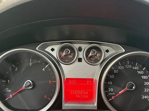 Ford C-Max 6 of 6