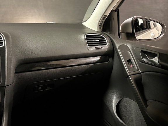 Volkswagen Golf I 11 of 16