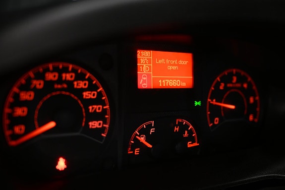 Peugeot Boxer 17 of 26