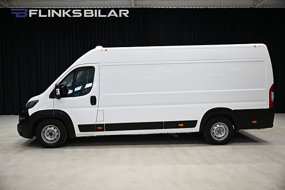 Peugeot Boxer 2 of 26