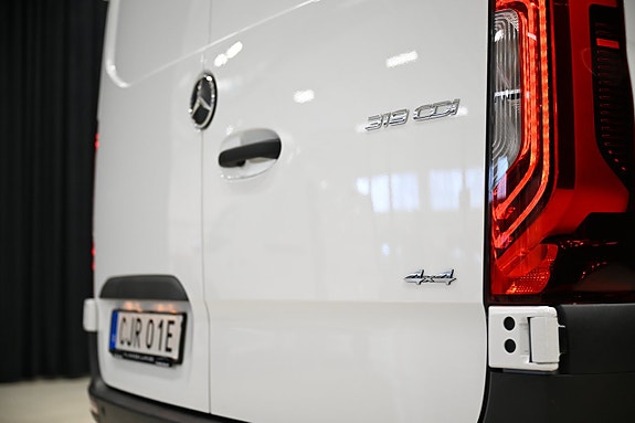 Mercedes-Benz Sprinter 319 12 of 29