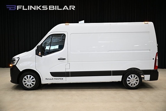Renault Master 2 of 5