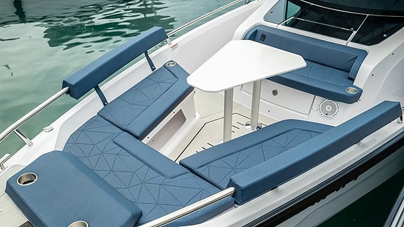Axopar 29 XC Cross Cabin - 2026 7 of 30
