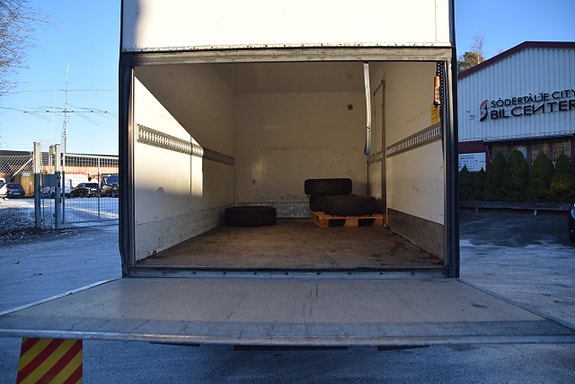 Mercedes-Benz Sprinter 316 9 of 16