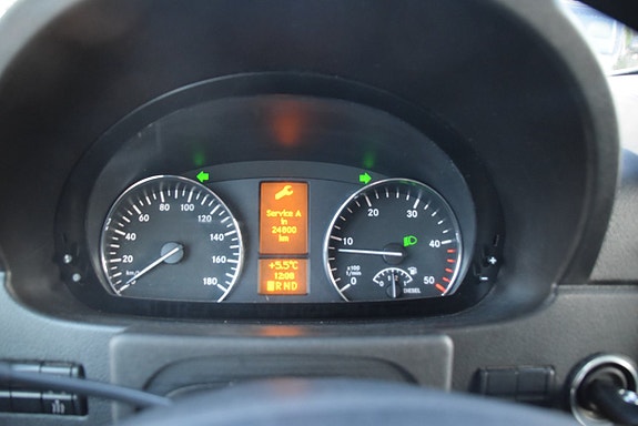 Mercedes-Benz Sprinter 316 14 of 16