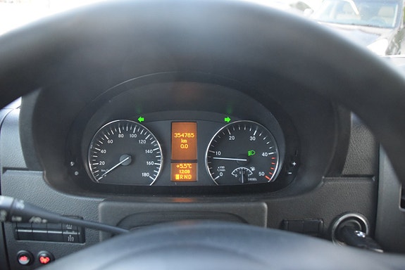 Mercedes-Benz Sprinter 316 13 of 16